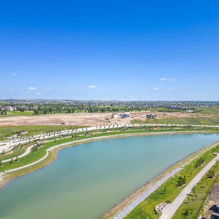 شقة Cozy Rockland Park Unit+Parking YYC المظهر الخارجي الصورة