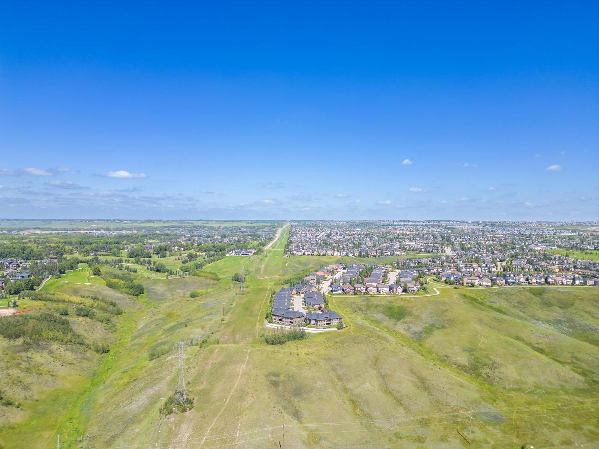 شقة Cozy Rockland Park Unit+Parking YYC المظهر الخارجي الصورة