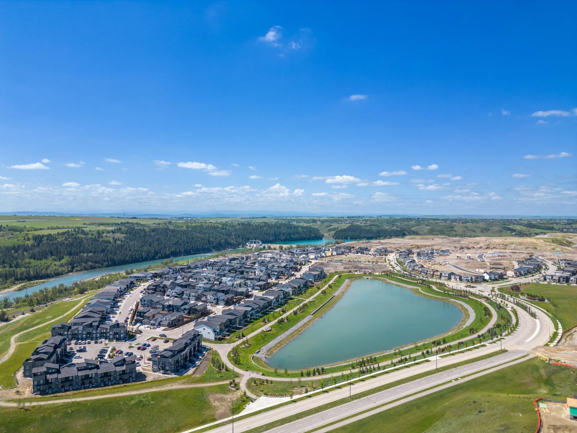 شقة Cozy Rockland Park Unit+Parking YYC المظهر الخارجي الصورة