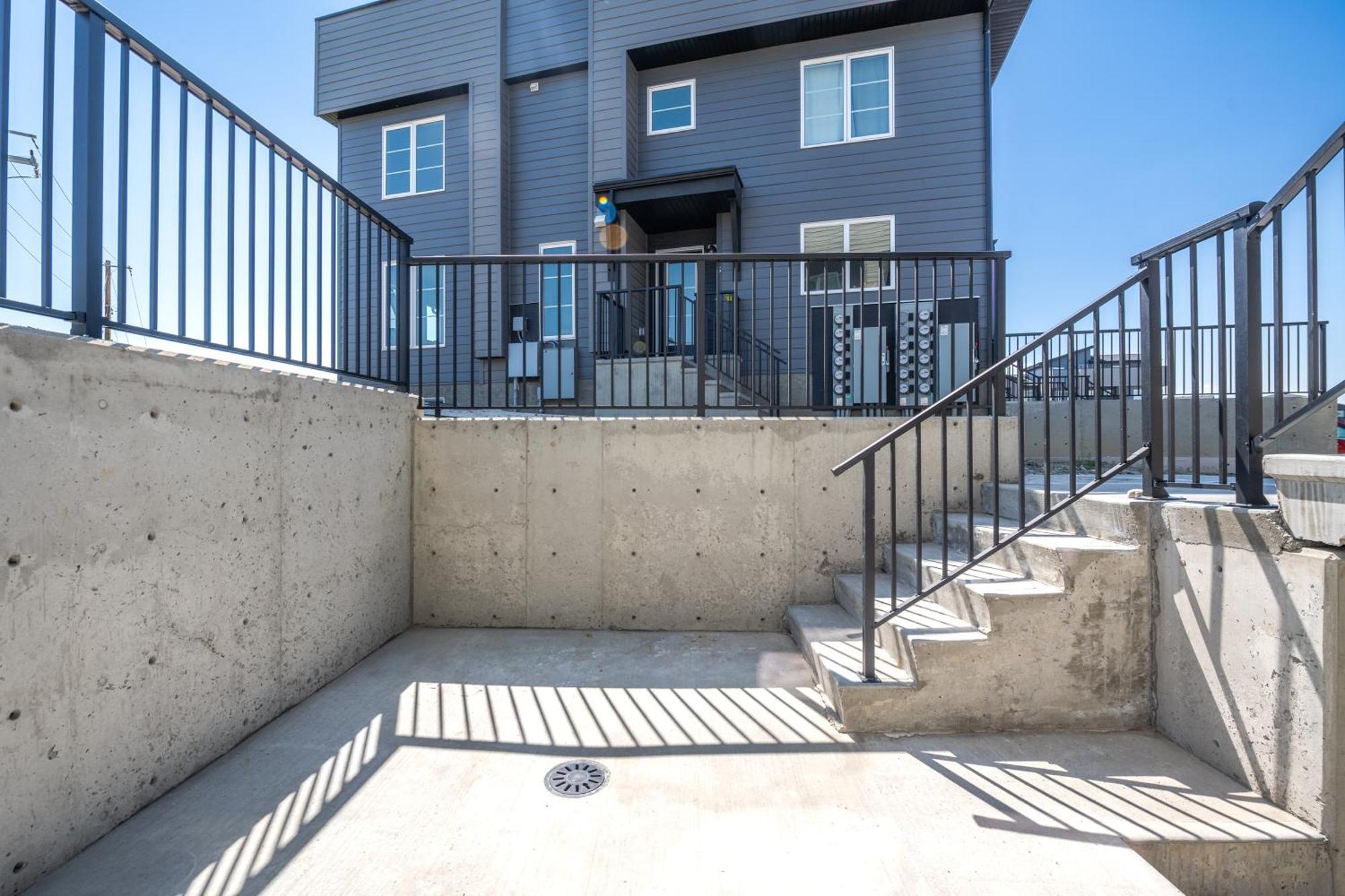 شقة Cozy Rockland Park Unit+Parking YYC المظهر الخارجي الصورة