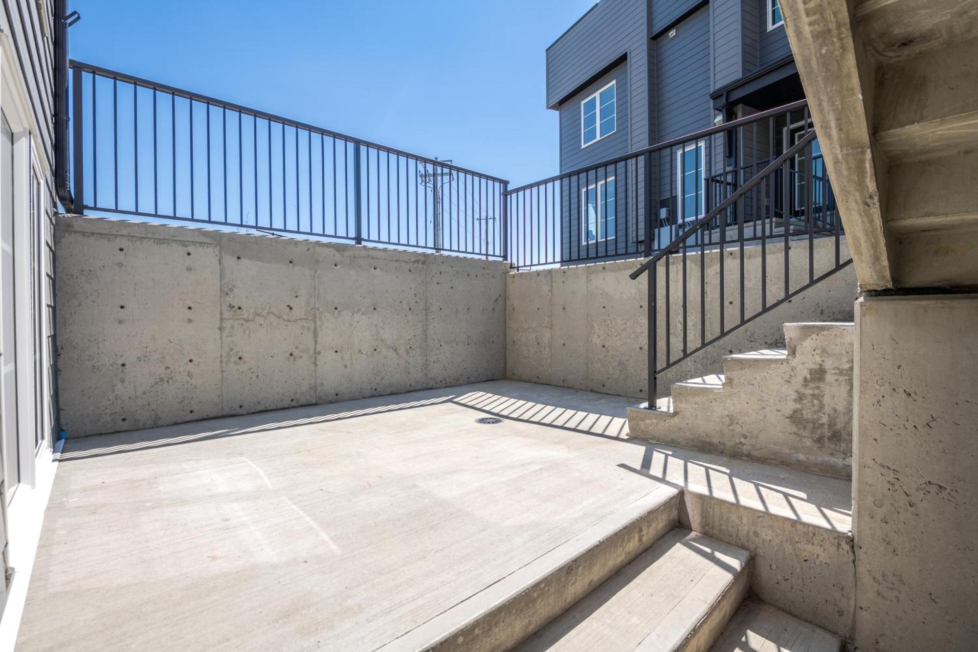 شقة Cozy Rockland Park Unit+Parking YYC المظهر الخارجي الصورة